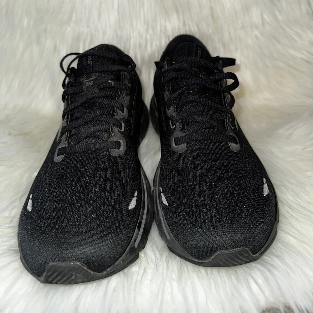 Brooks- women’s Ghost 15 sneakers - running shoes -size 9 wide - Picture 4 of 8